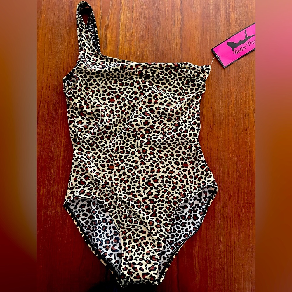 Bettie Page leopard print one shoulder swimsuit XL